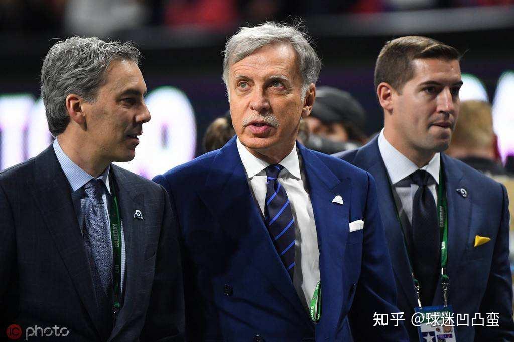 温格回来了,时隔4年教授首次回到酋长球场,阿森纳球迷热烈欢迎 - 知乎