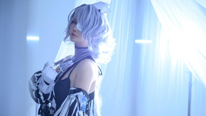 《明日方舟》絮雨cosplay - 知乎