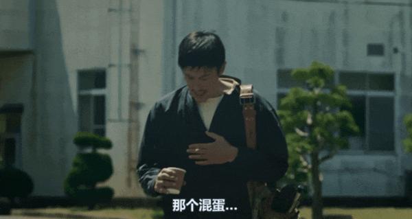 《惩罚循环》重口、荒诞、中二,这新片太猛了!