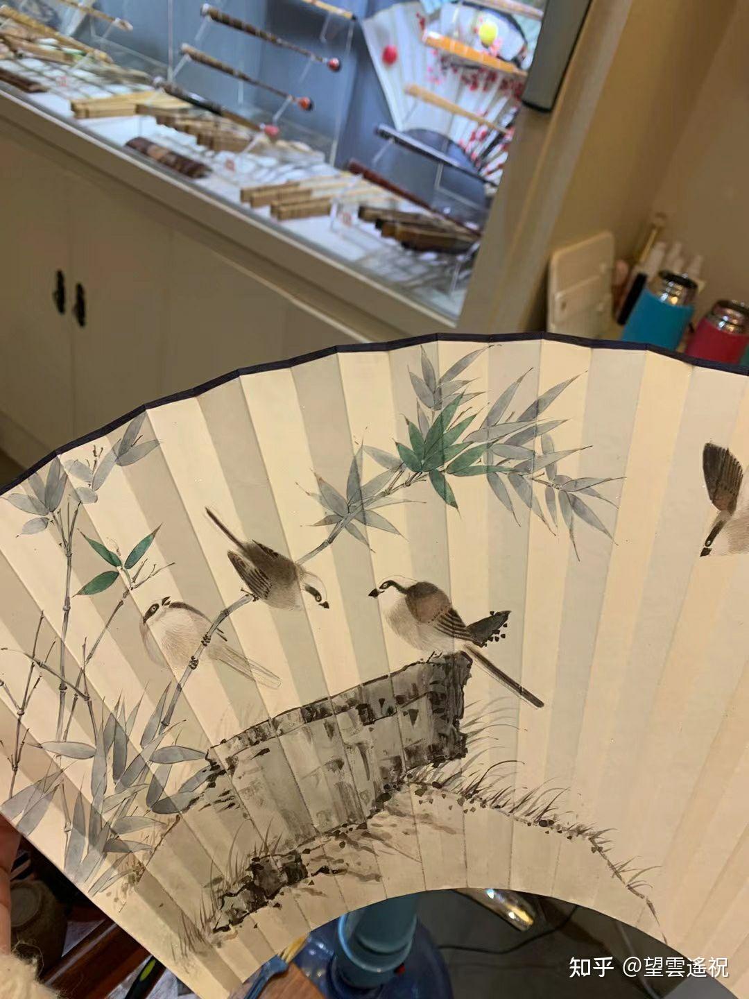 在扇子里清风摇翠是什么意思?有什么其他的分类? - 知乎