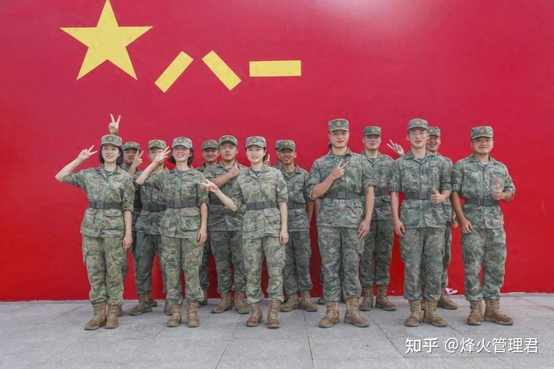 21式迷彩作战服,原本这一设计小细节可惜被放弃 - 知乎