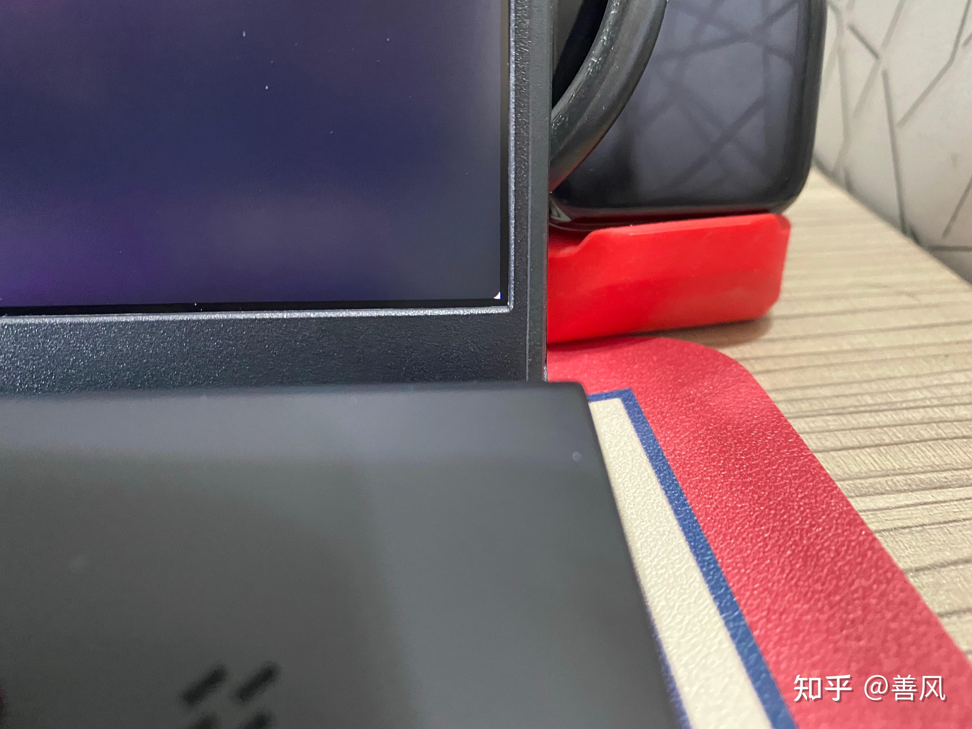 图吧工具箱验幻16屏幕,这个亮点是屏幕坏点还是图吧工具箱的问题啊?