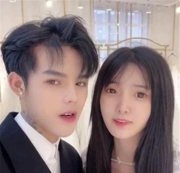 何婧婧手撕殷世航套路璐称帮忙宣传是遭威胁网红闹剧何时休