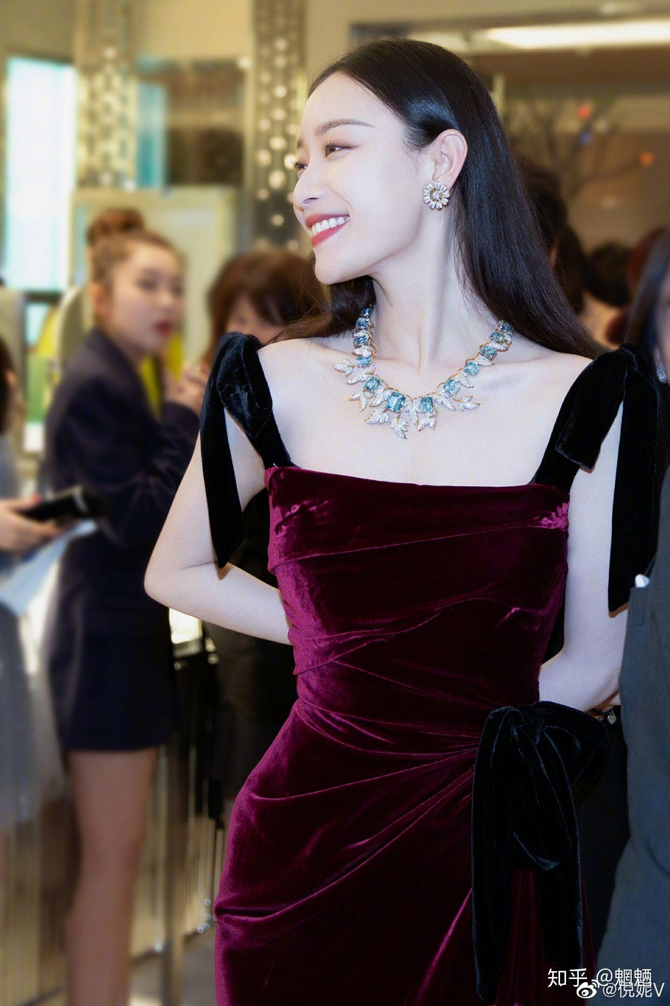 有没有倪妮的美照当头像呀