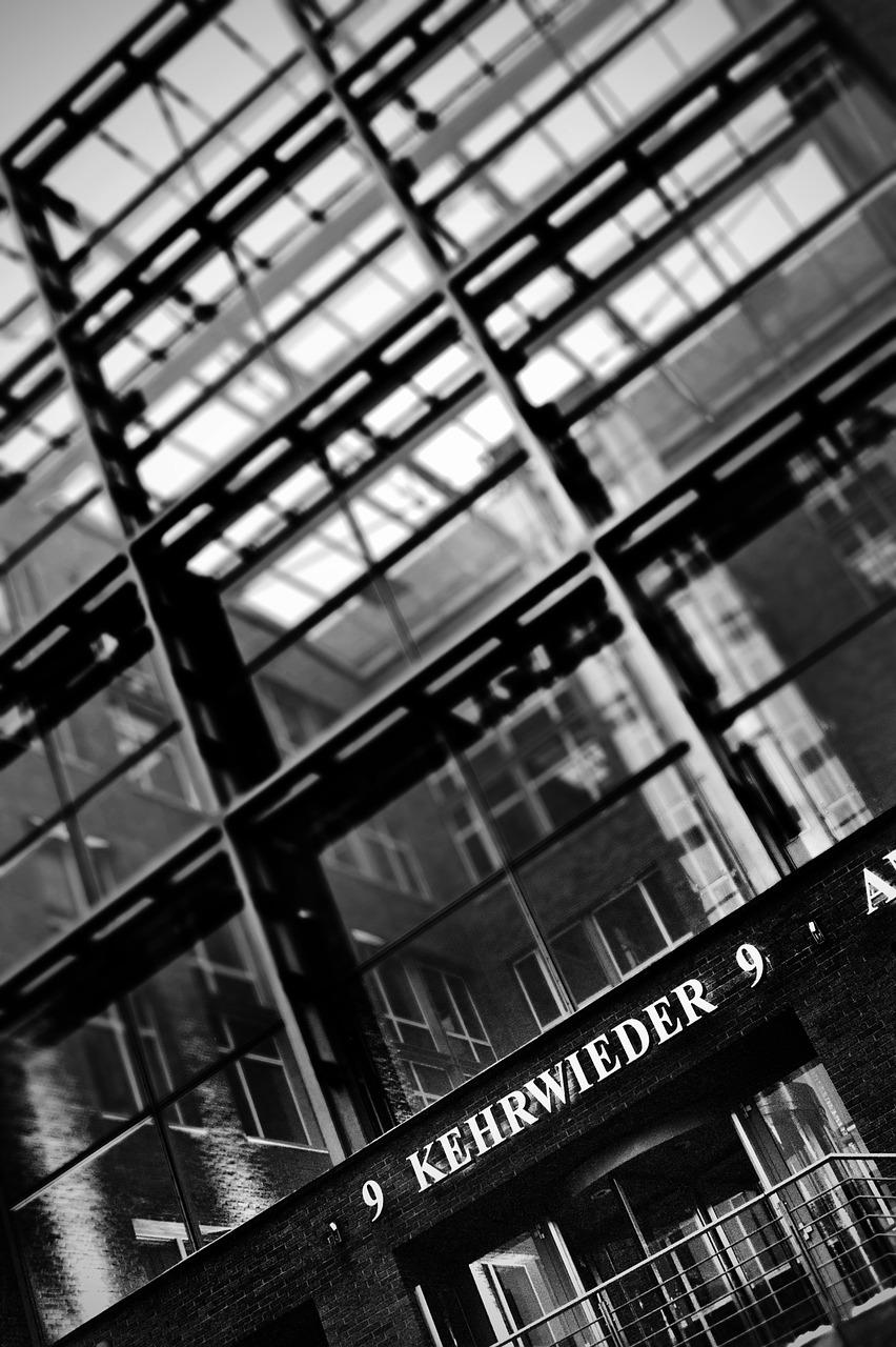 仓库安全管理与风险控制