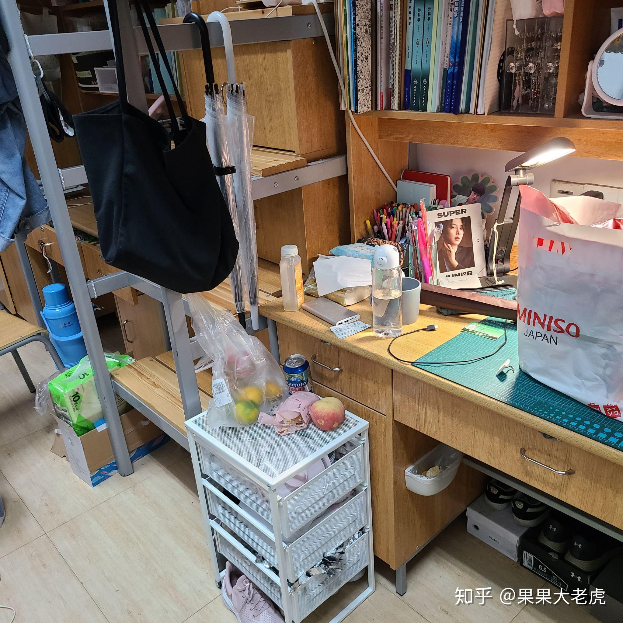 复旦大学的宿舍情况是什么样的啊? - 知乎