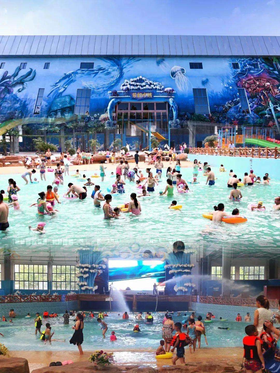 水上乐园炎炎夏日,梦幻水