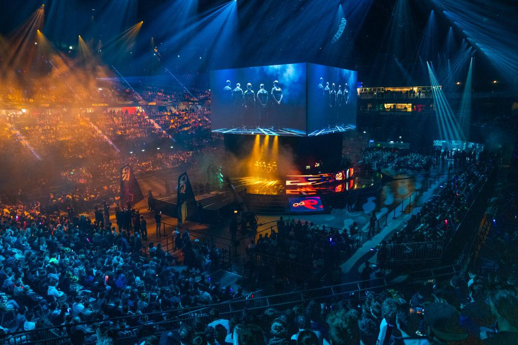 《英雄联盟》的唯 S 赛冠军论合理吗？