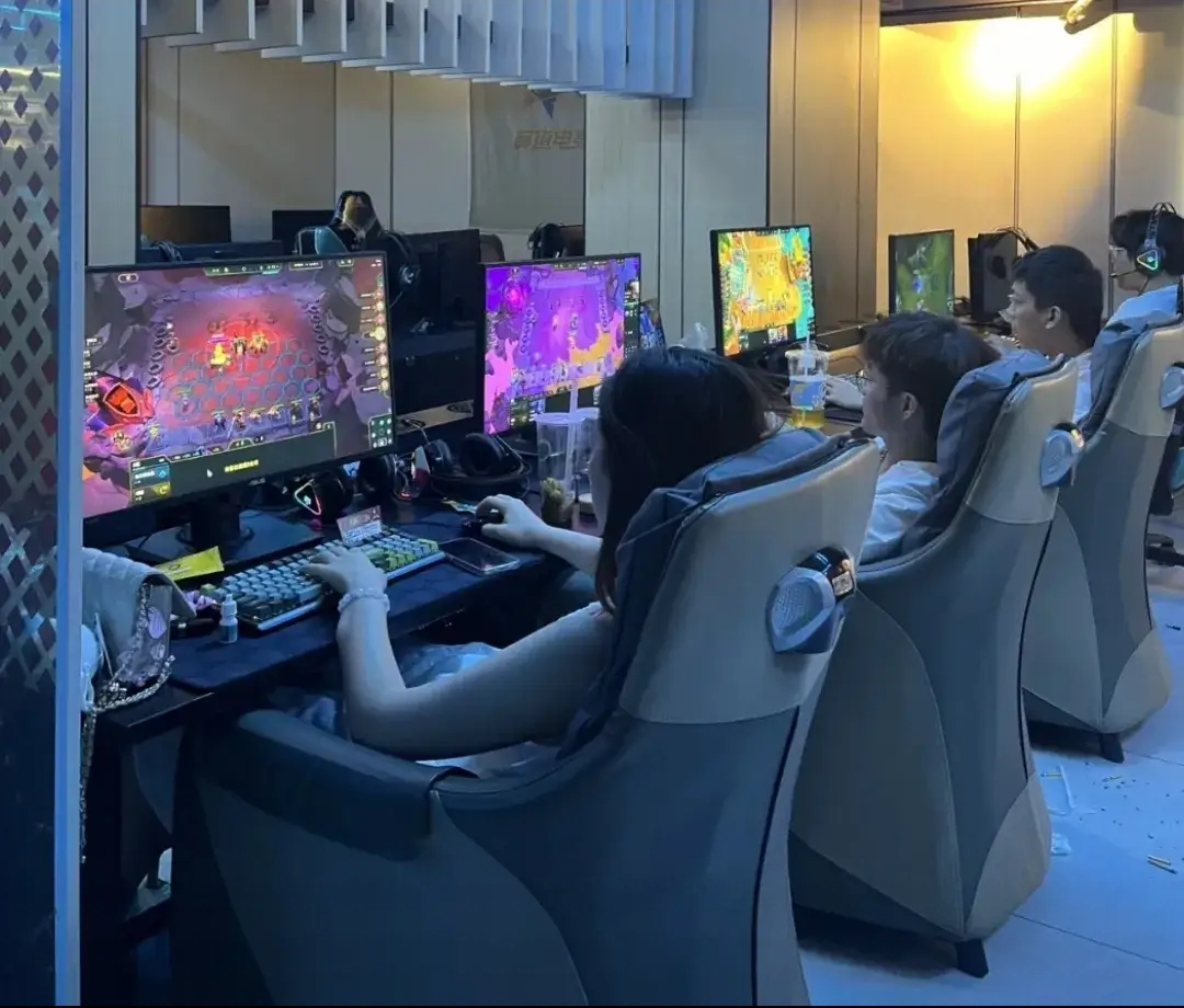 为什么有的男生打游戏骂骂咧咧，但仍然还那么喜欢打游戏呢？