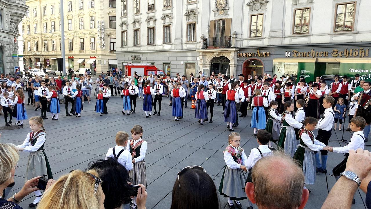 1. 那达慕大会起源