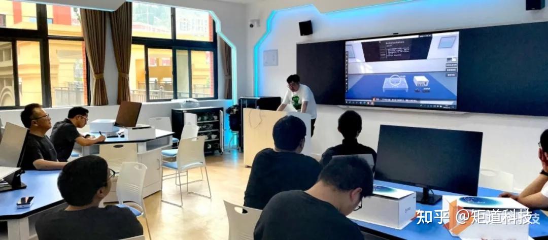 【学校案例】2024年虚拟现实课堂落地案例 - 知乎
