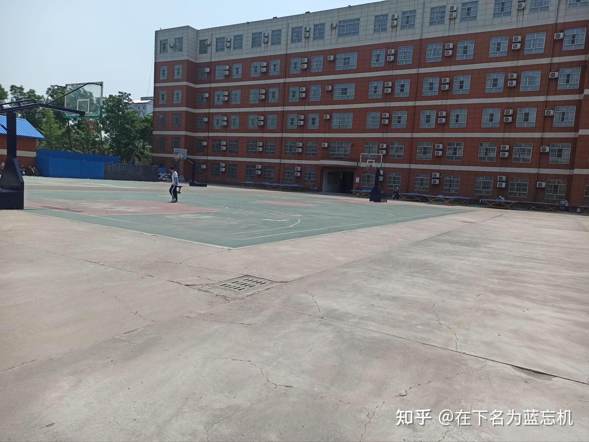 山西省海泉学校真有传说中那么恐怖吗本人今年中考进入海泉学校希望