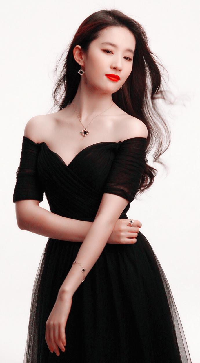 刘亦菲的长相到底有没有被高看