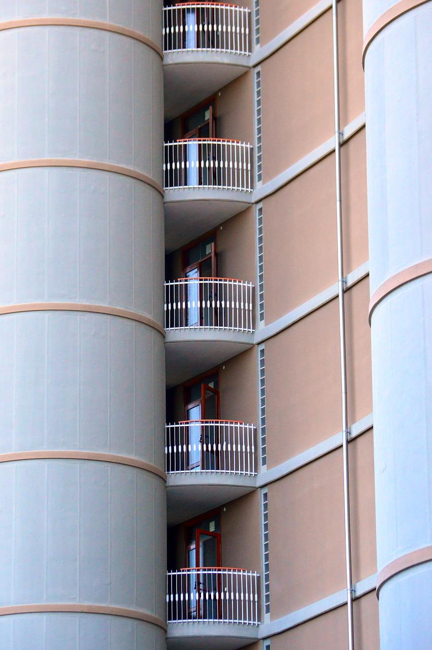 装修砸地板多少钱