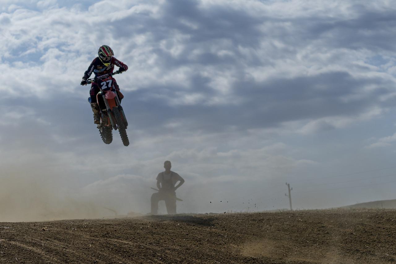 5. 食用油溶解油污