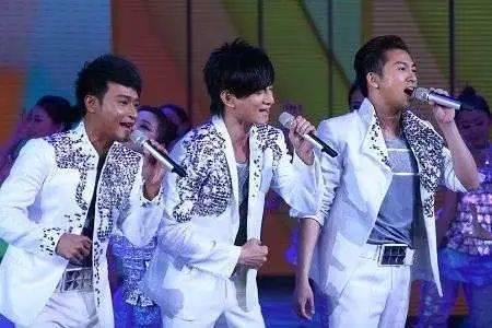 央视春晚 40 年中,你最记忆犹新的是哪个节目?