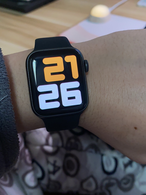 スマートフォン/携帯電話 その他 Apple Watch SE 两代产品之间有什么差别？ - 知乎
