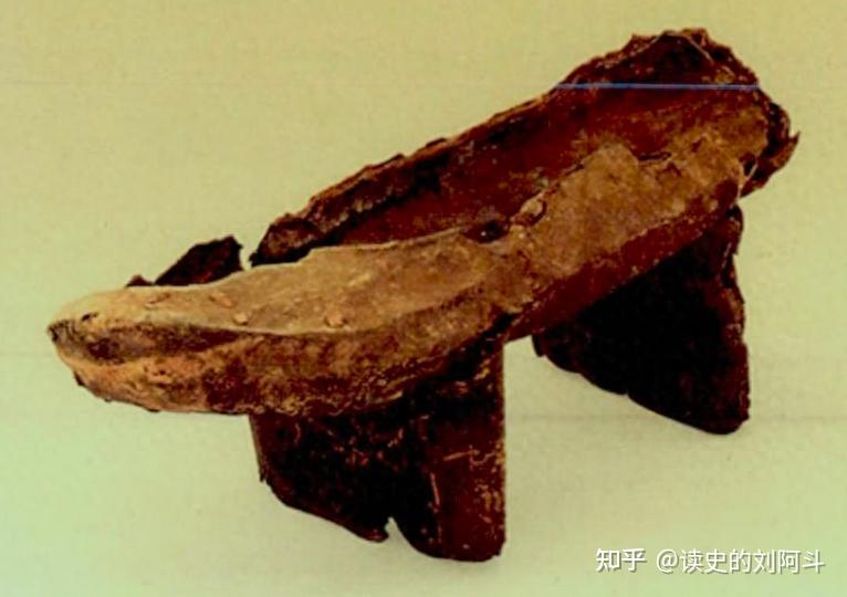 传统的中式木屐和当代日式木屐有哪些区别之处? - 知乎
