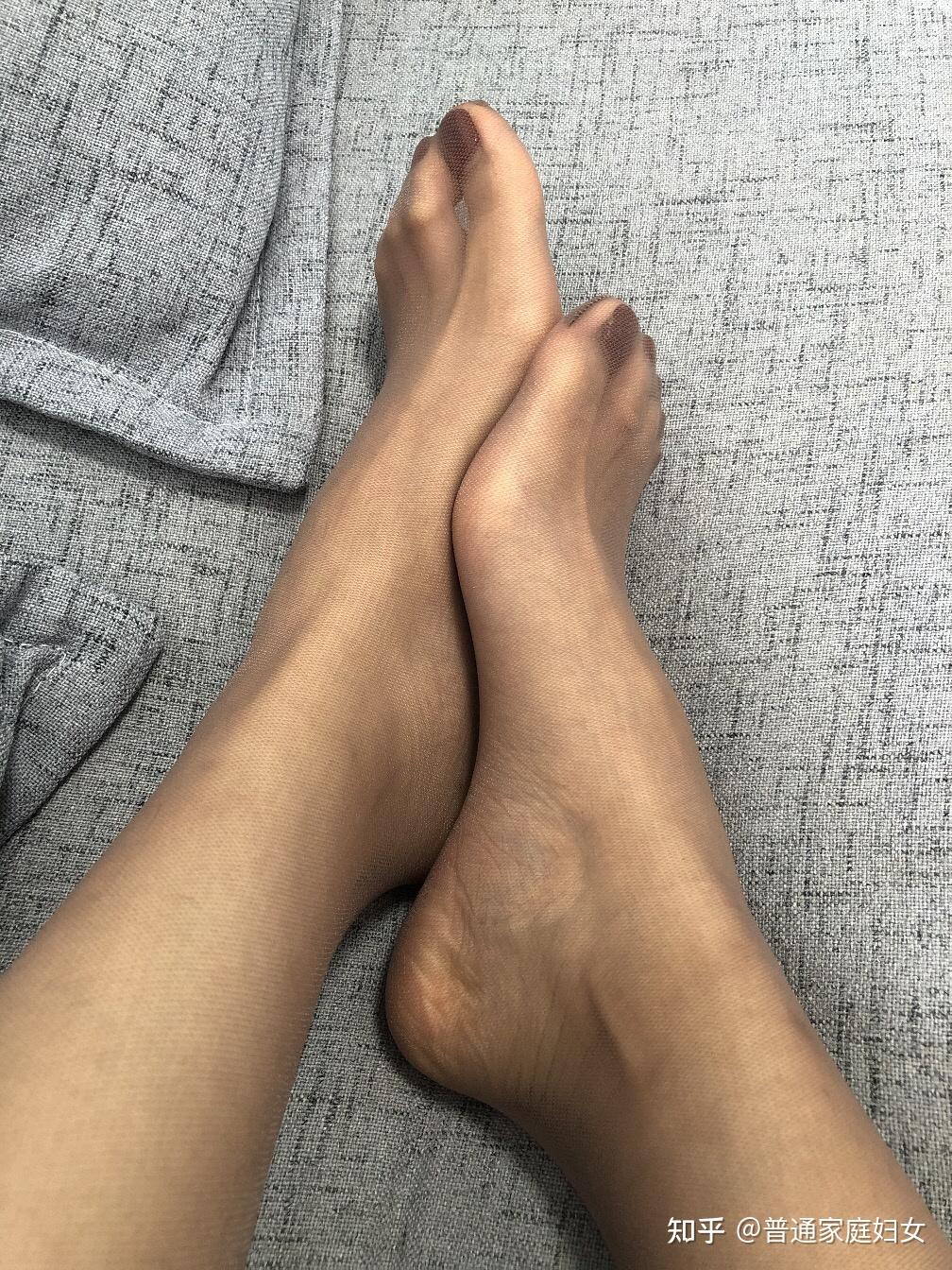 女生大脚是不是也很好看?