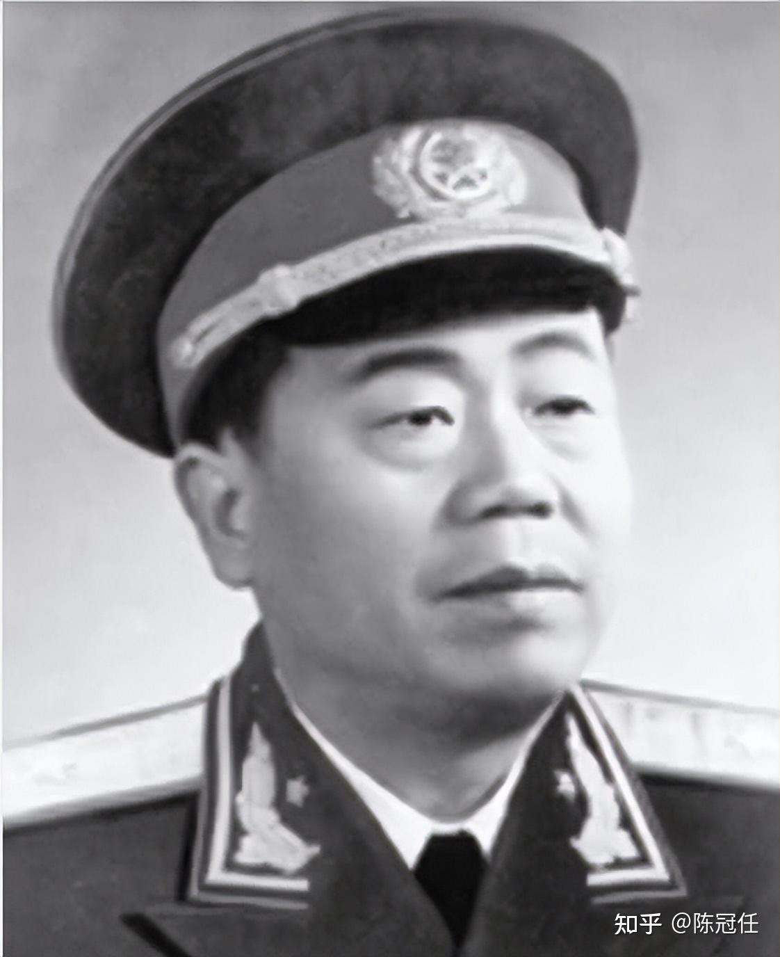 迟浩田上将曾一炮打下一辆坦克,今年95岁,是年龄最大的上将