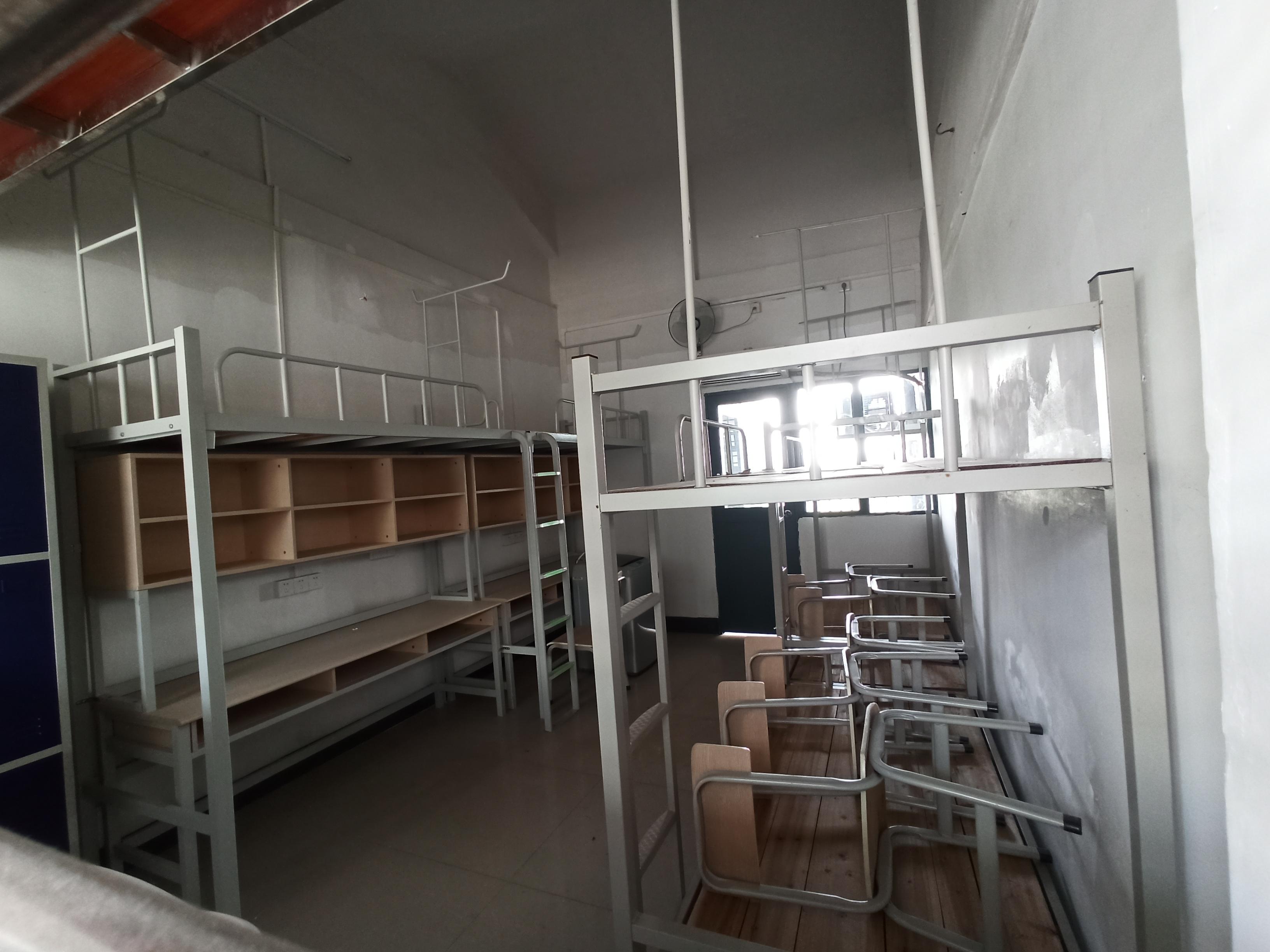 广东轻工职业技术学院南海校区南区全面详细介绍,包括宿舍食堂课室操场 - 知乎
