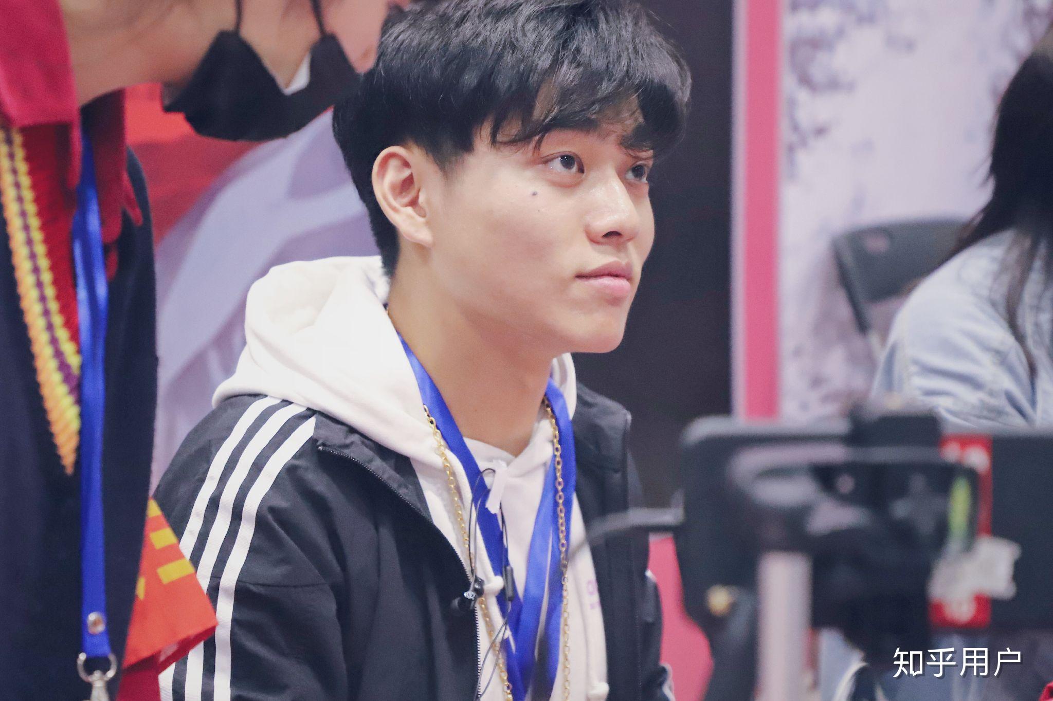 如何评价b站up主某幻君