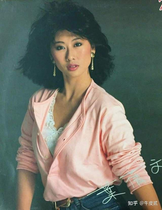 为什么叶倩文从当年叶林王陈四大天后之首变成了现在即不如王菲也不如林忆莲的地步?(叶倩文的)