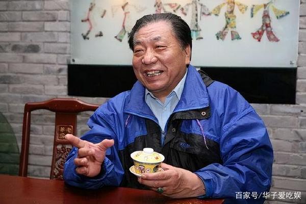 听王玥波在评书里说，相声大师刘宝瑞因做出了惊天动地的事而死。请问当年刘宝瑞先生是做了什么？