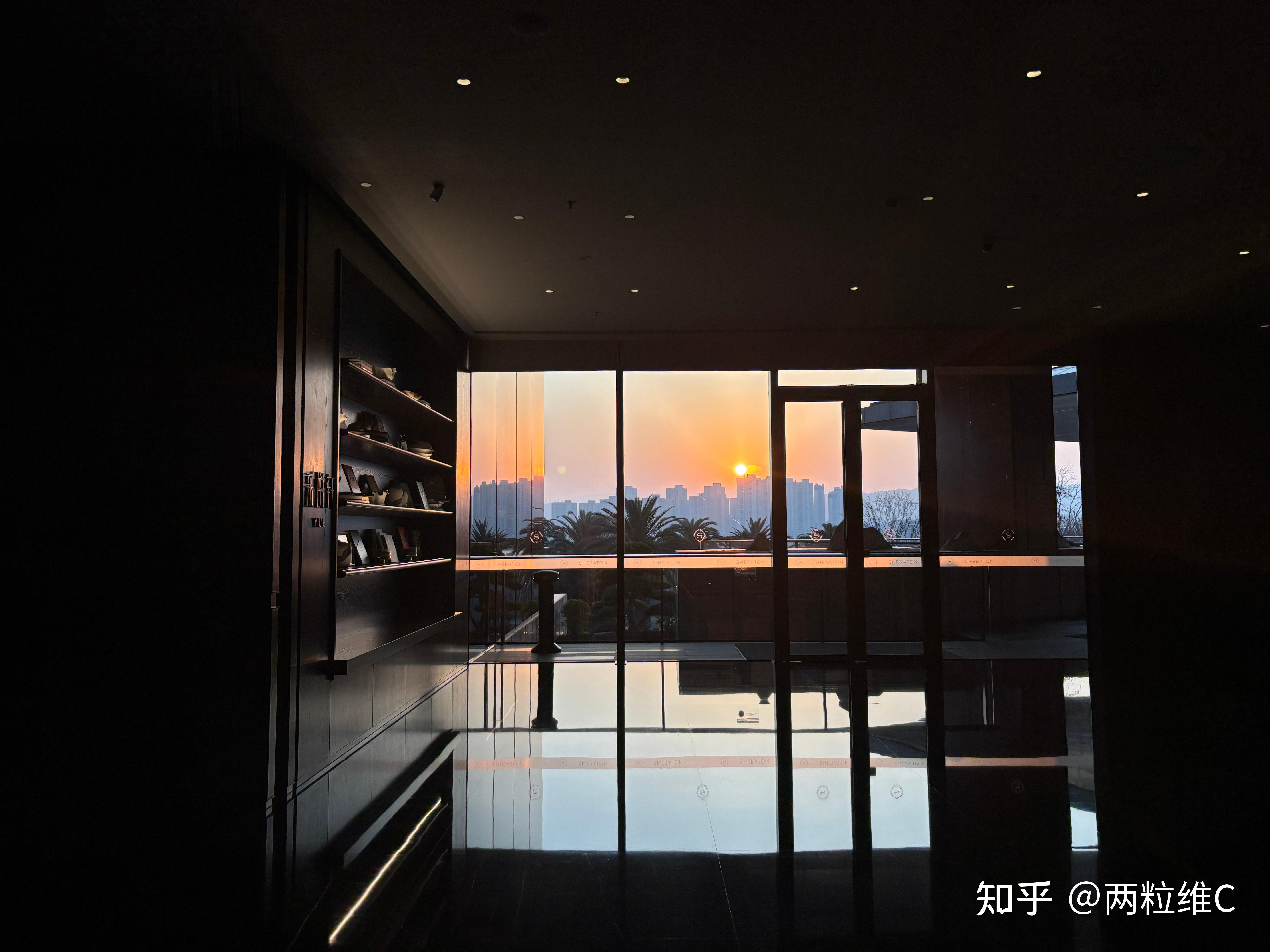 第一次住五星级酒店，有哪些细节是需要注意的？ - 知乎