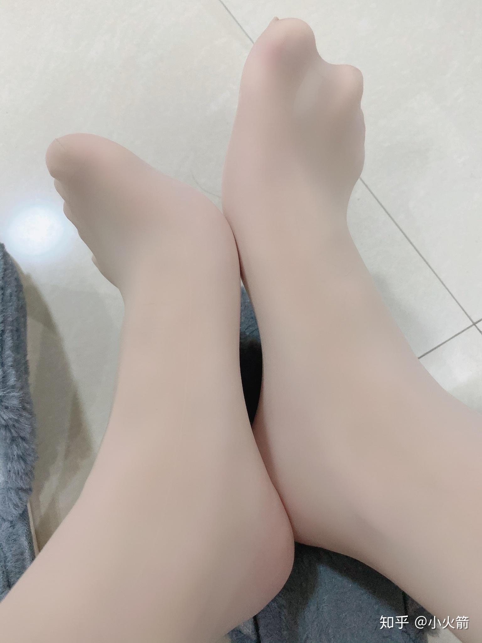 男生穿肉色裤袜好看吗?