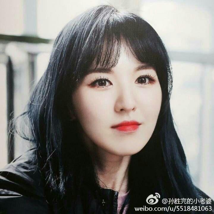 如何评价redvelvet主唱wendy的脸和颜及其五官