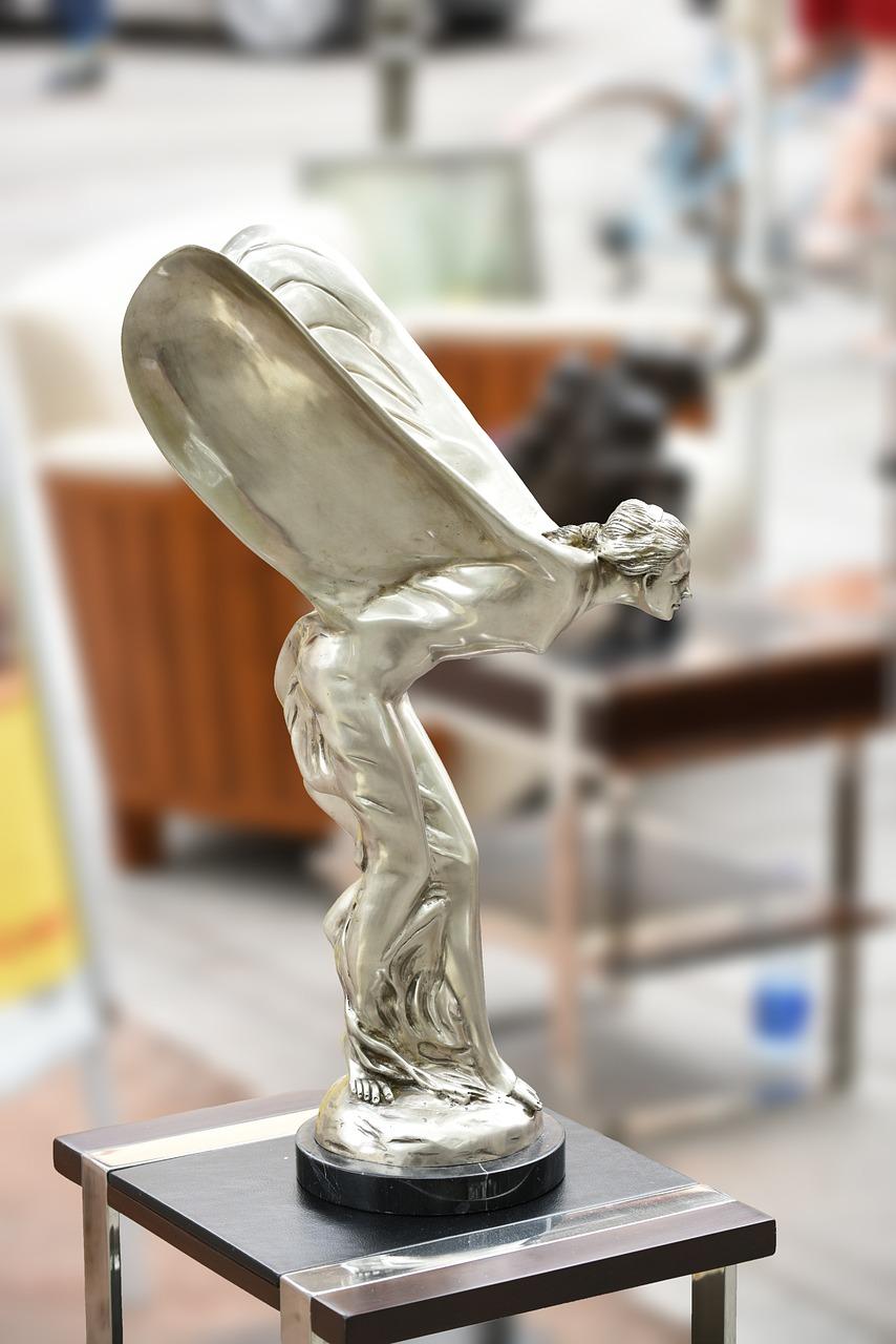 雅戈尔是什么车