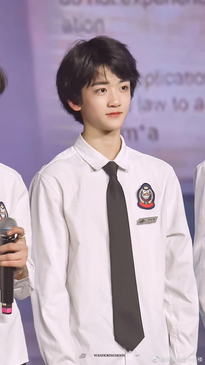 有粉丝给我介绍一下tf家族的三代的成员嘛? - 知乎