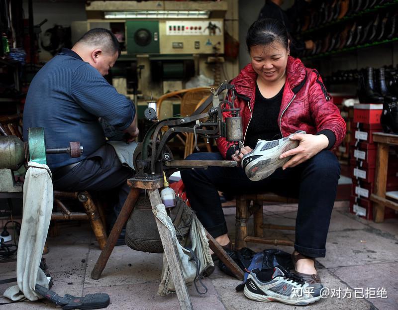 鞋子开胶了用什么胶最好 补鞋师傅都用什么胶水详情分析