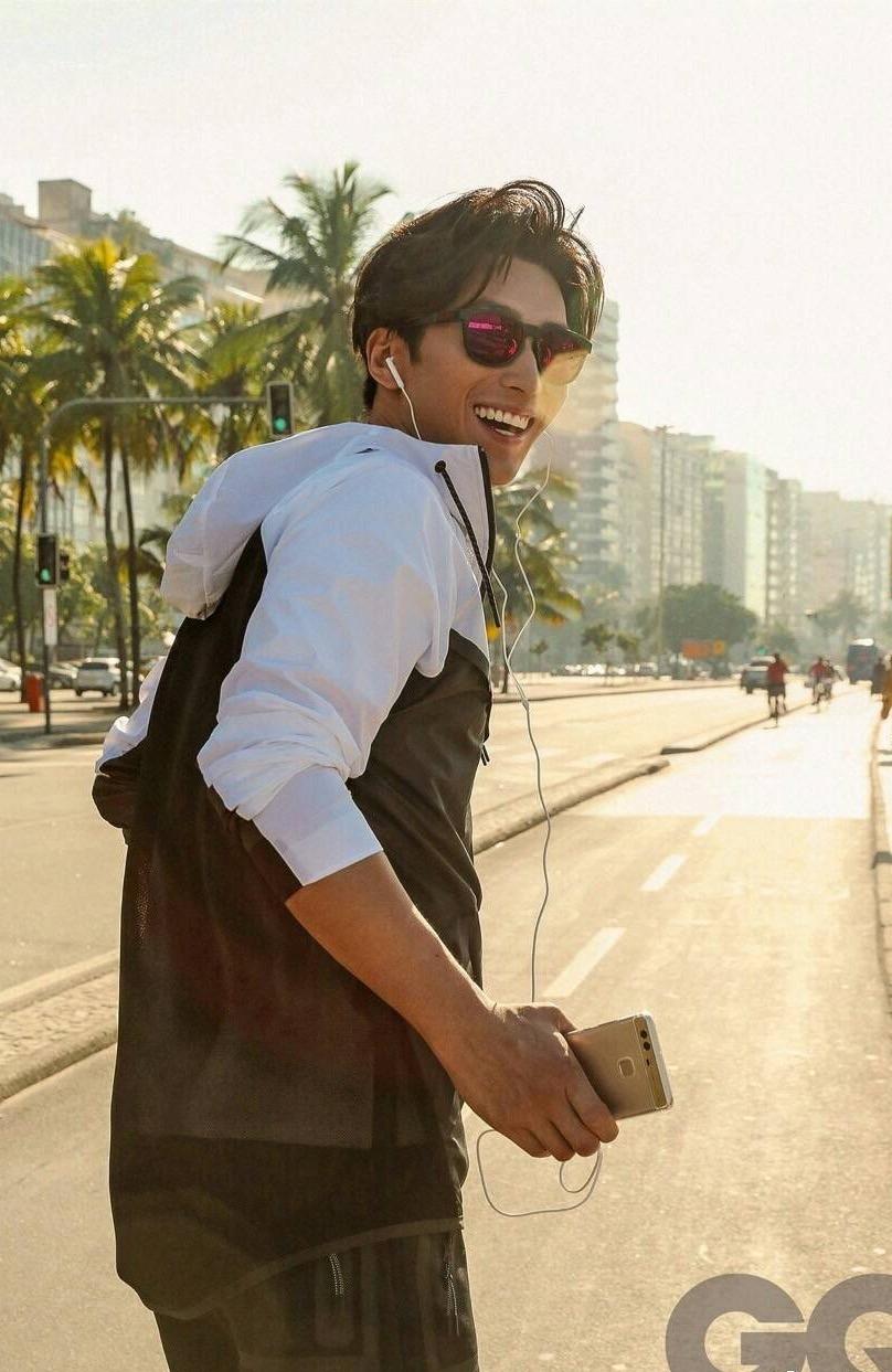 窦骁的美图或搞怪图有哪些?-窦骁帅照