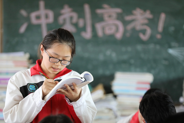 如何选择高考复读学校？武汉致远复读学校奉上择校指南 - 知乎