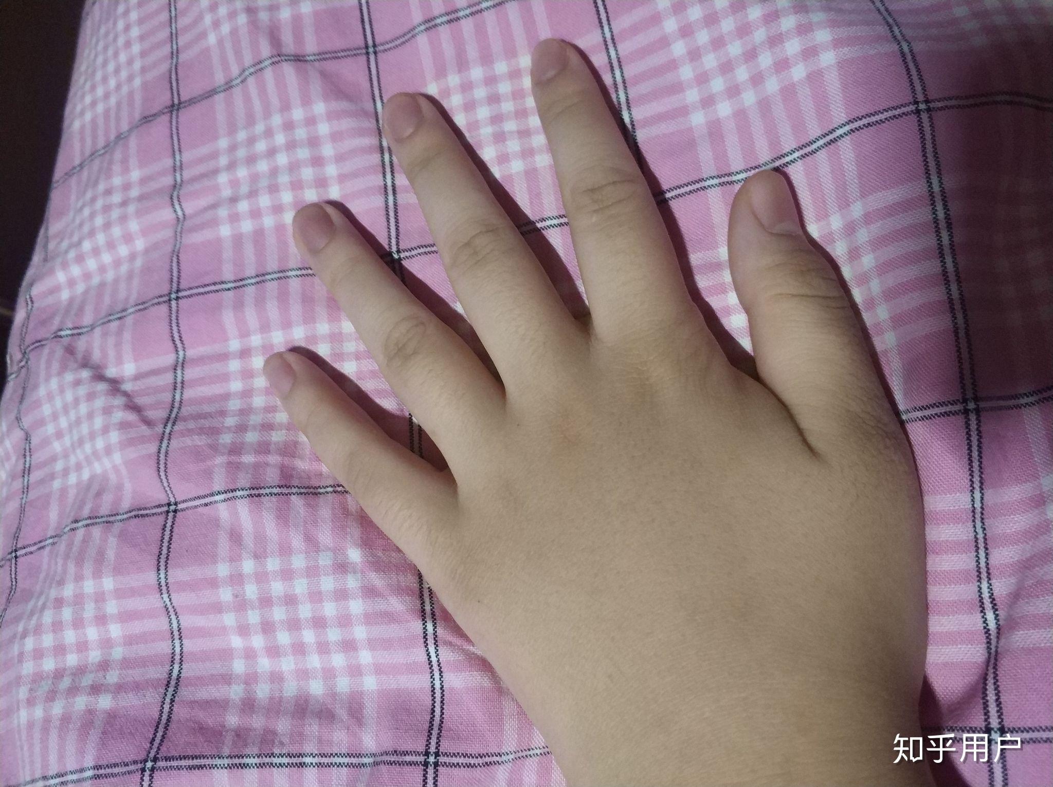 为什么弹钢琴的人手指都修长好看? - 知乎