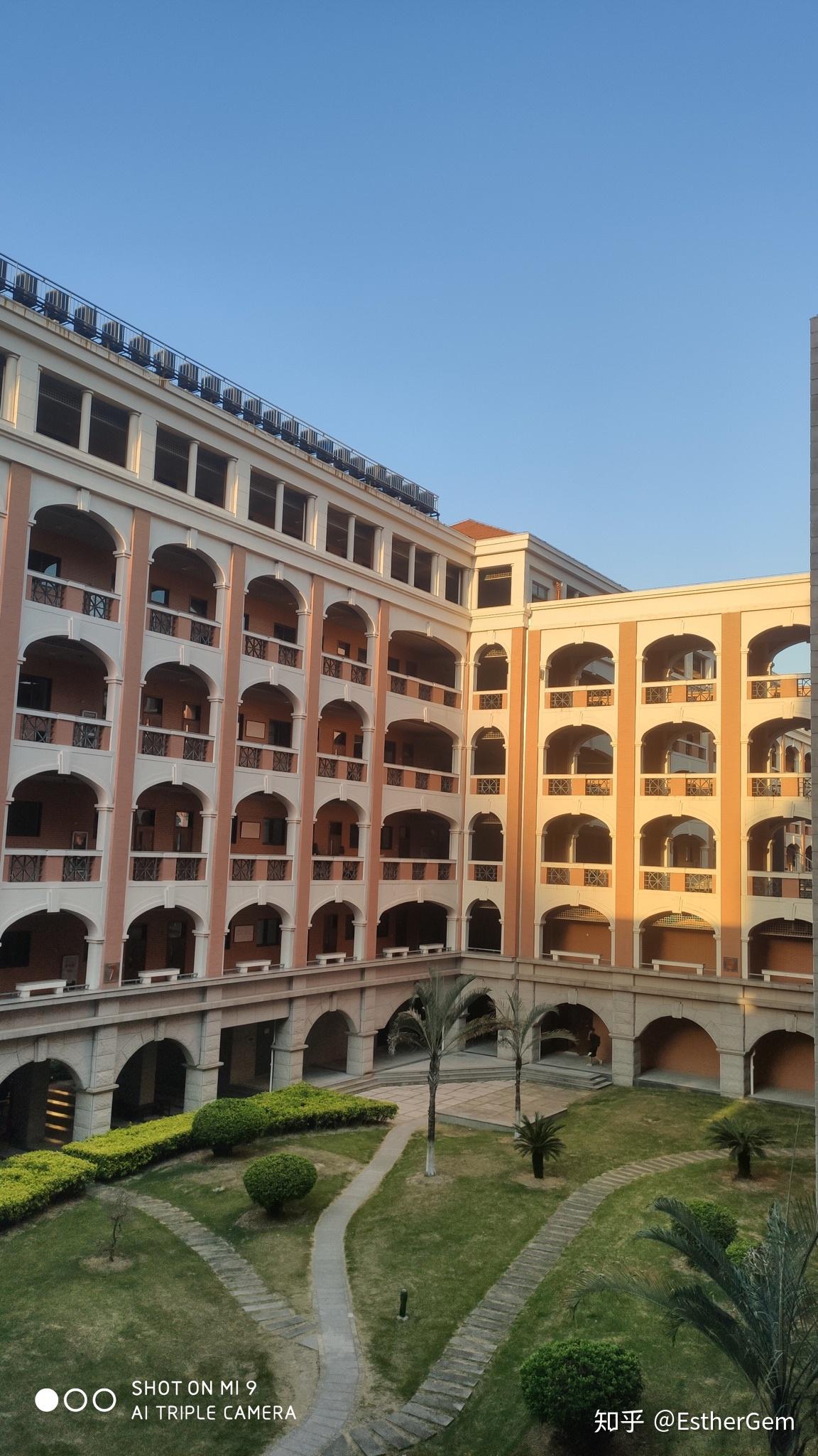 本人2020届高考生,想了解一下集美大学诚毅学院诚毅学院怎么样?