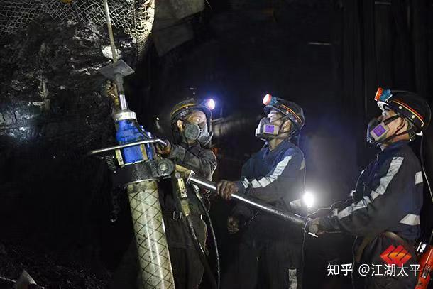 我马上就要成为一名井下一线煤矿工人,想请问大家在井下长时间重苦力