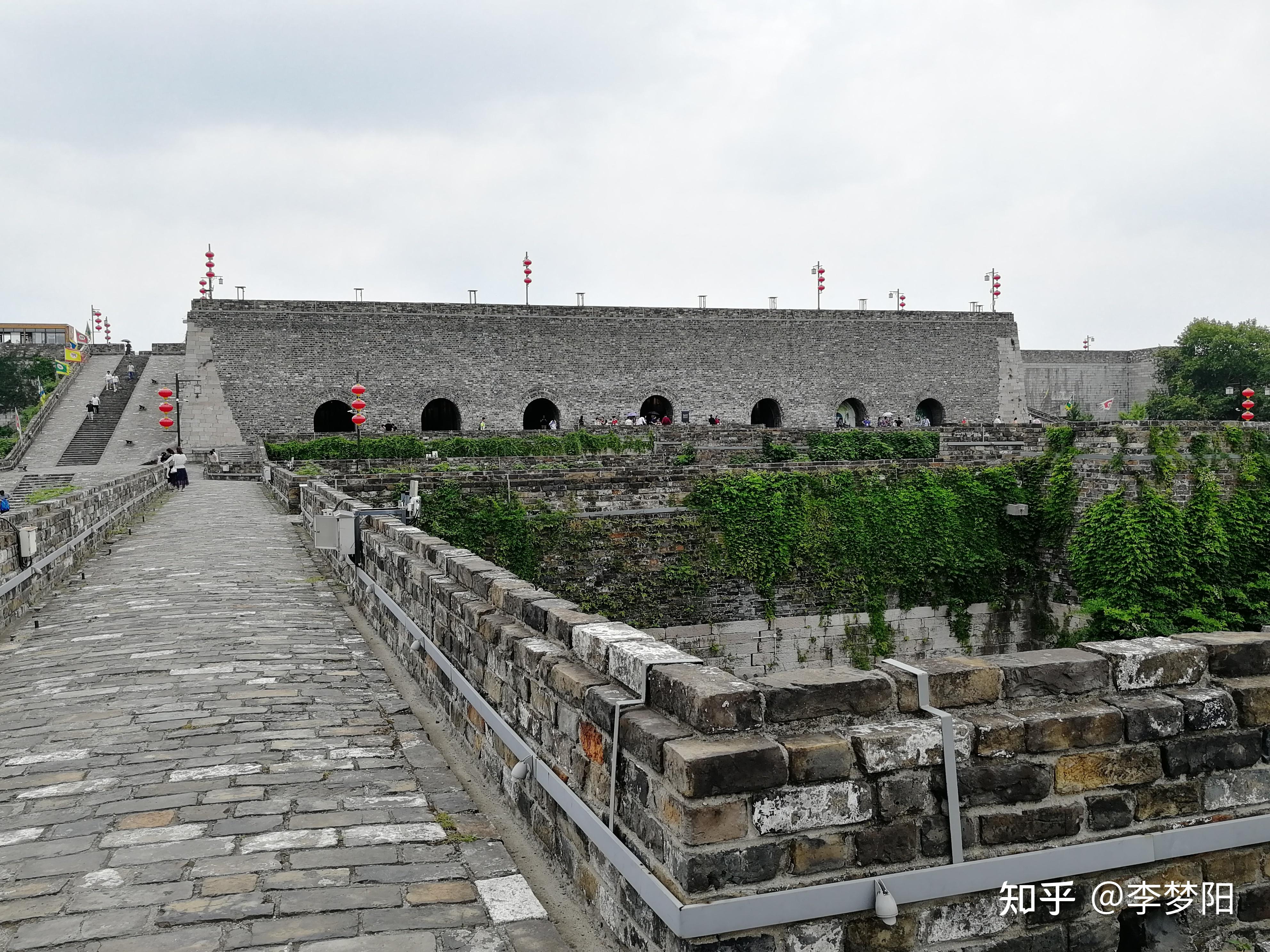 想看真正的古迹,南京城墙,西安城墙,开封城墙,大同城墙,谁最值得看? - 知乎