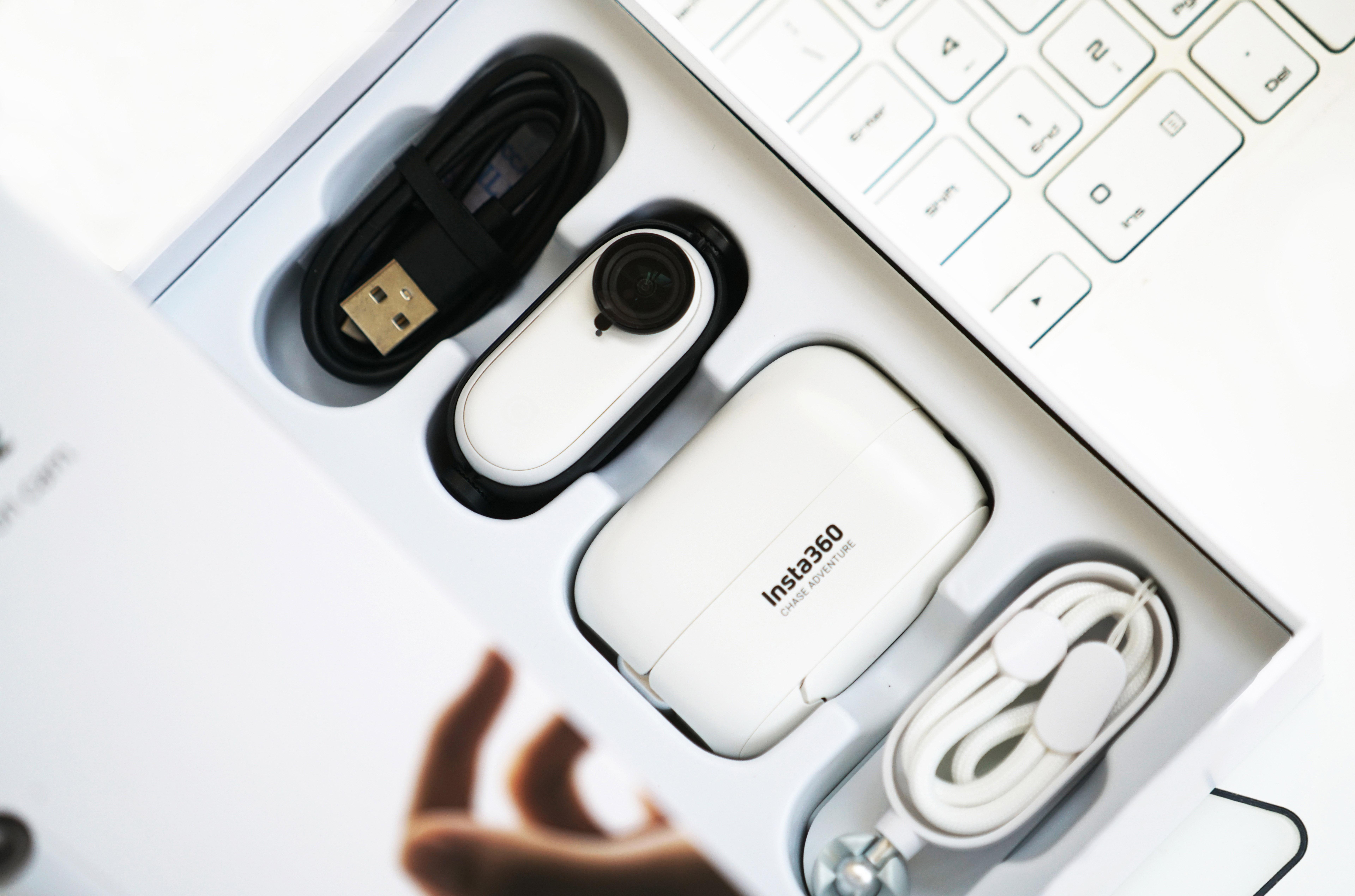 有没有可以戴在猫咪脖子上的小型摄像头? - 知乎