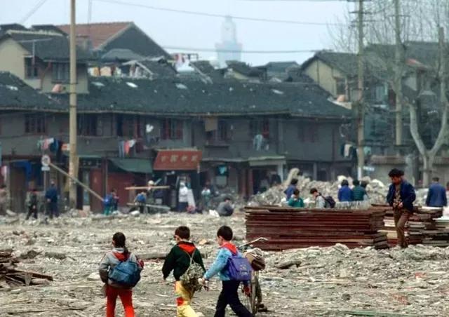 1996年的上海到底发生了什么 诞生的学校都成了上海家长的 香饽饽 知乎