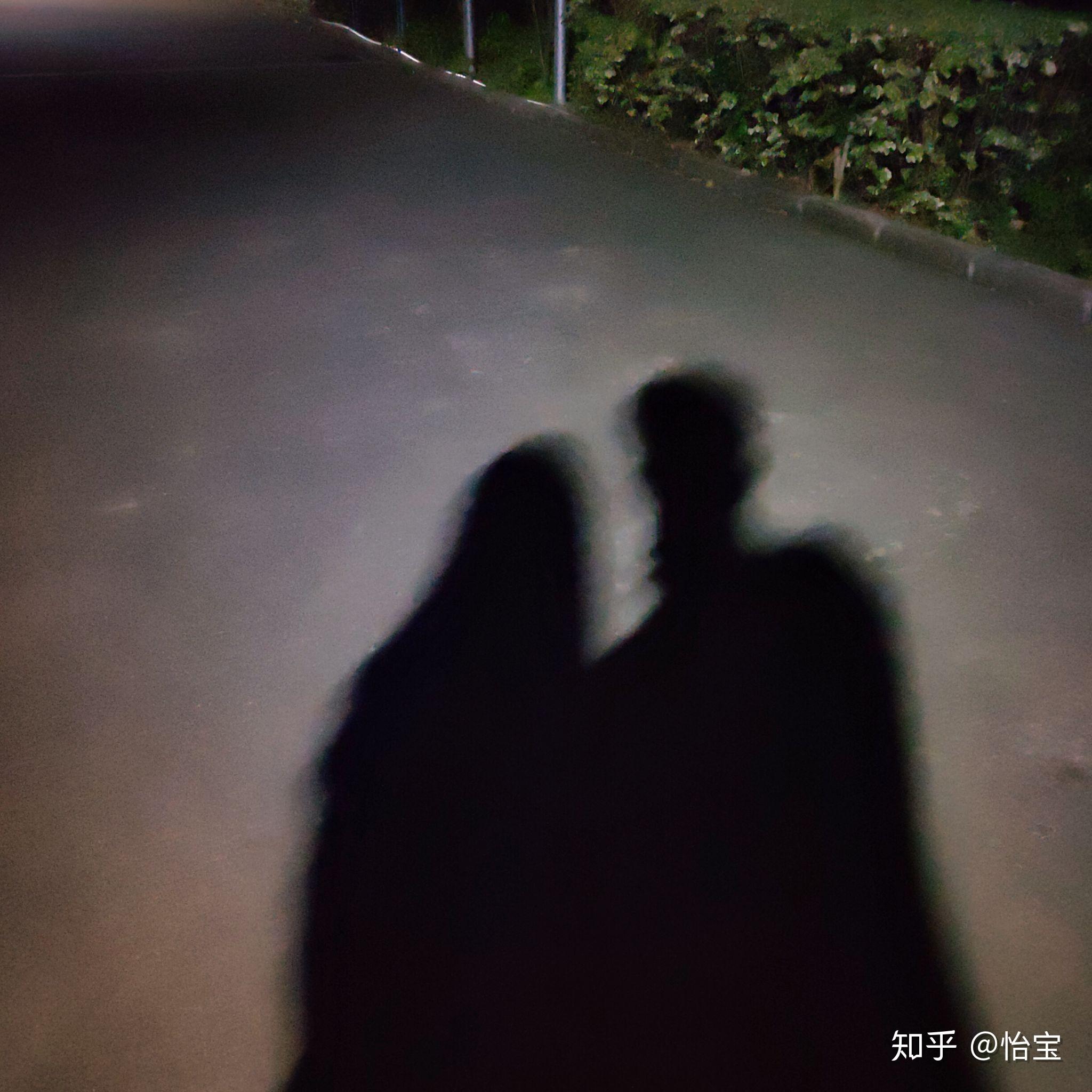 情侣深夜影子照 真实图片