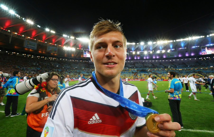 无论从实力还是荣誉来看,克罗斯都达到了前所未有的高度,说他是德国