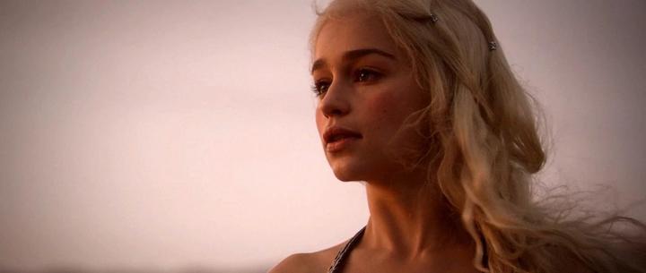 龙妈权游里最美的女人才能活到最后