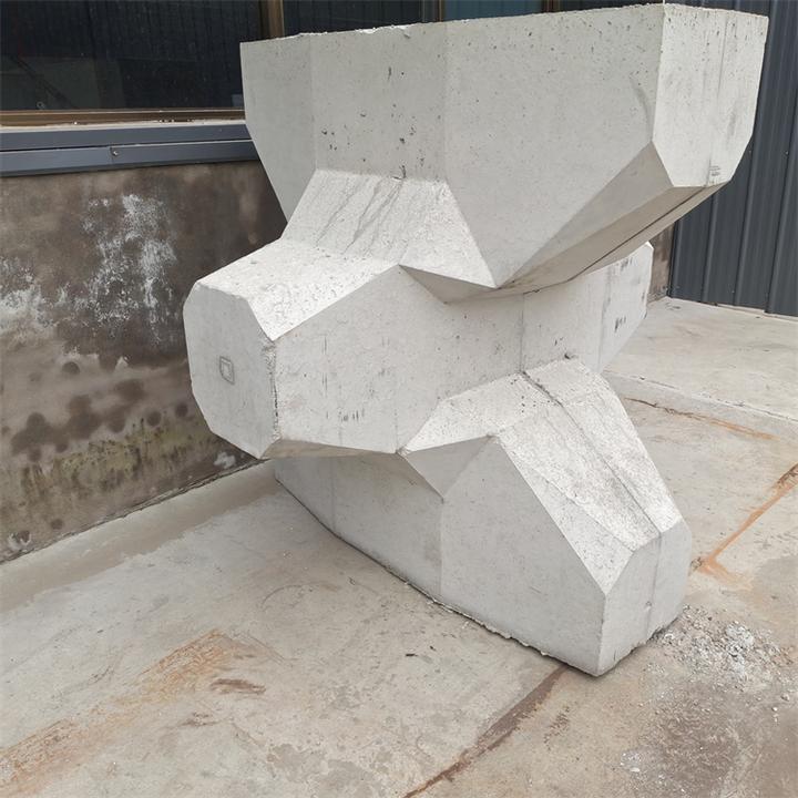 扭王字块模具制作与作用解析