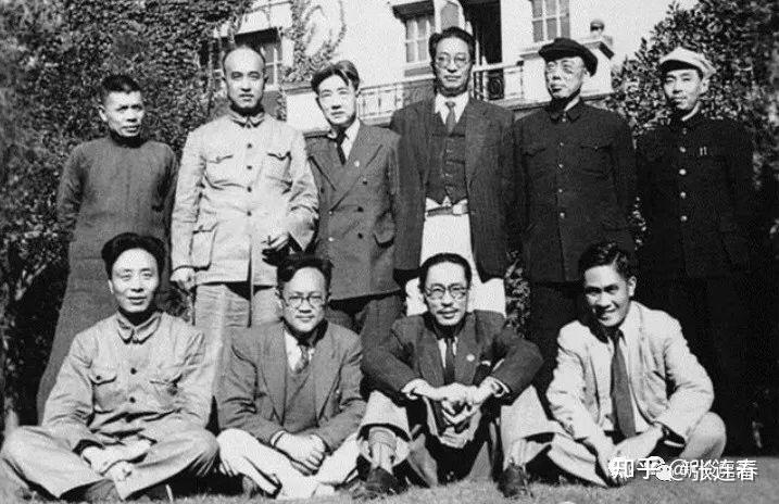 「独持偏见，一意孤行」：徐悲鸿的发迹和他的画 - 知乎