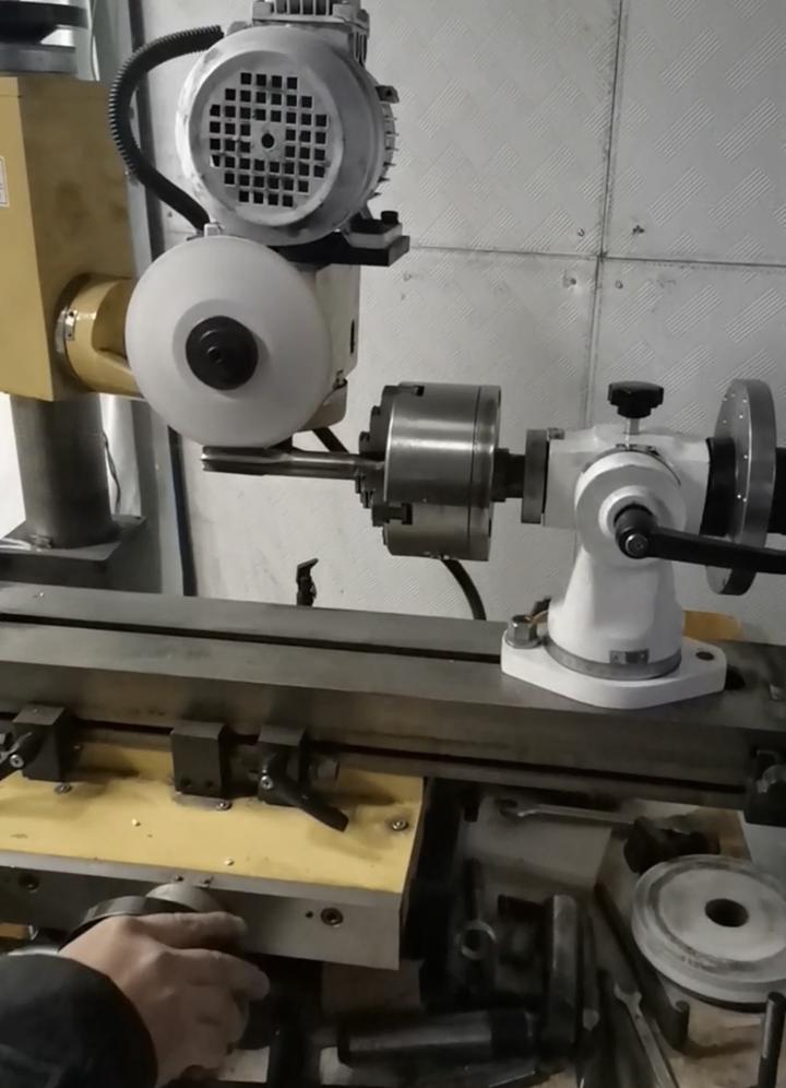 先进的万能工具磨床:磨削精度与效率的完美结合 - 知乎