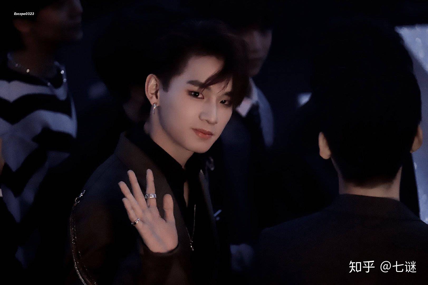 向朋友安利r1se壶妹快发自家绝图啊