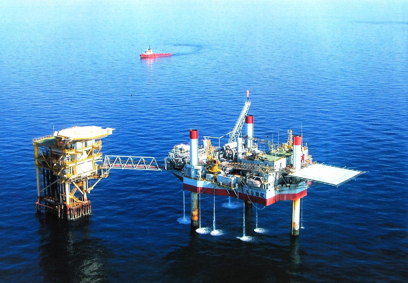 未来石油黑科技新方向 深海空间站 核动力补给基地 可燃冰开采船 知乎